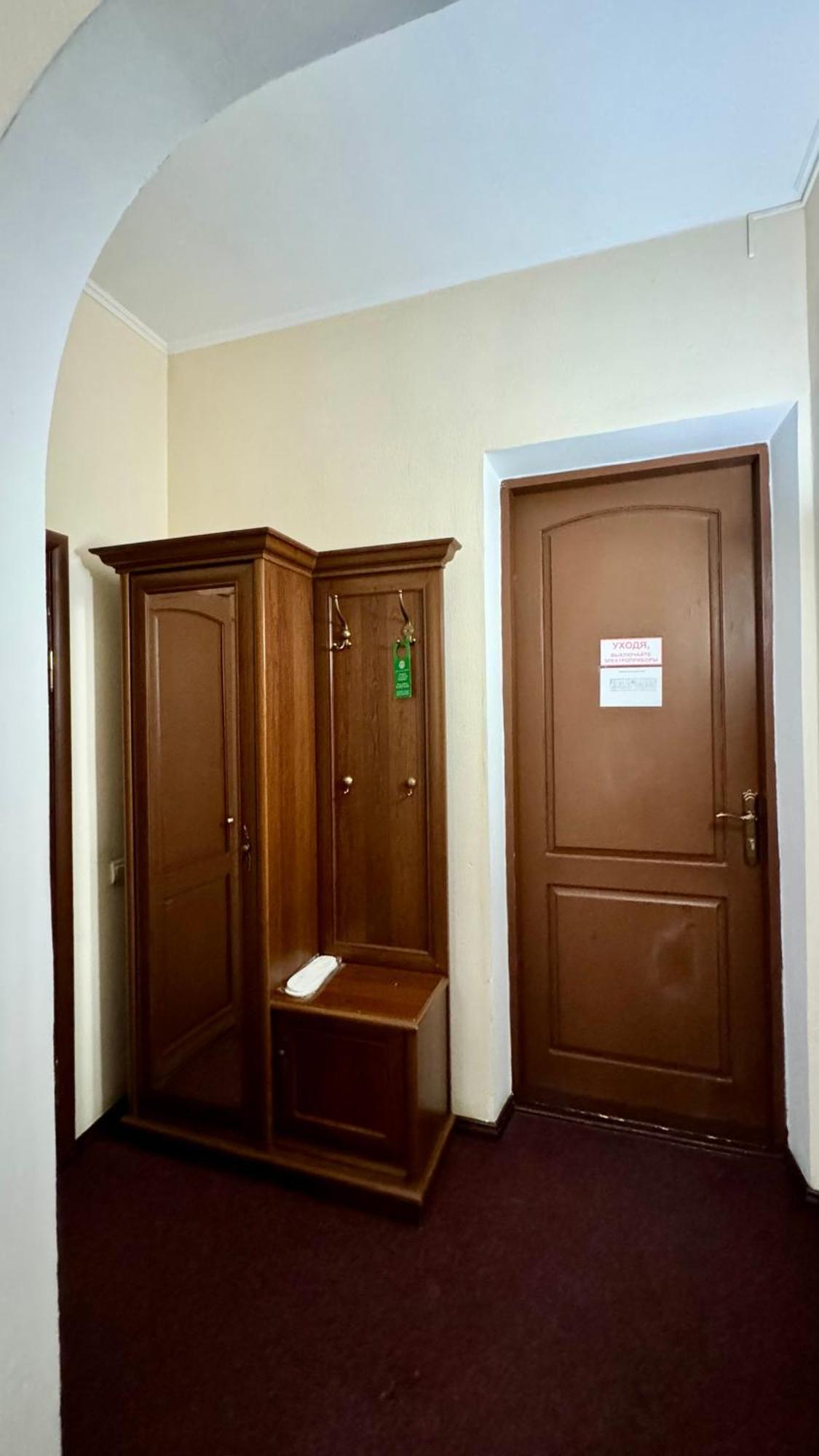 Hotel Zhambyl Taraz Zewnętrze zdjęcie